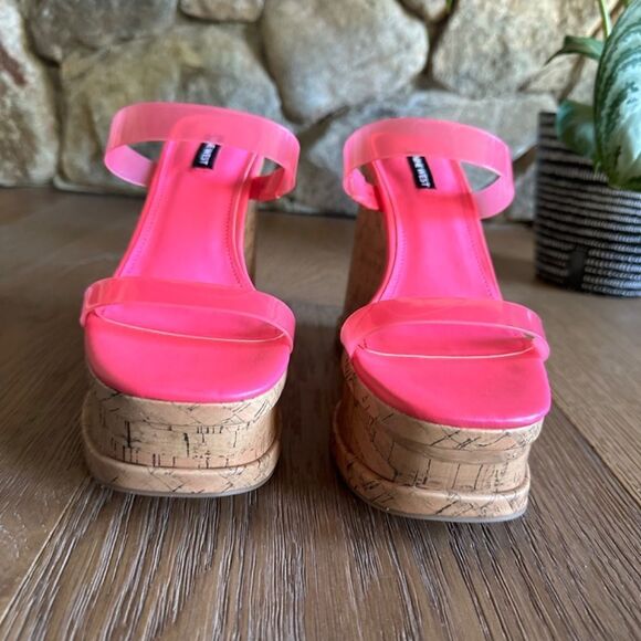 Nine West Rapps Platform Wedge Sandal in Hot Pink - Picture 9 of 13